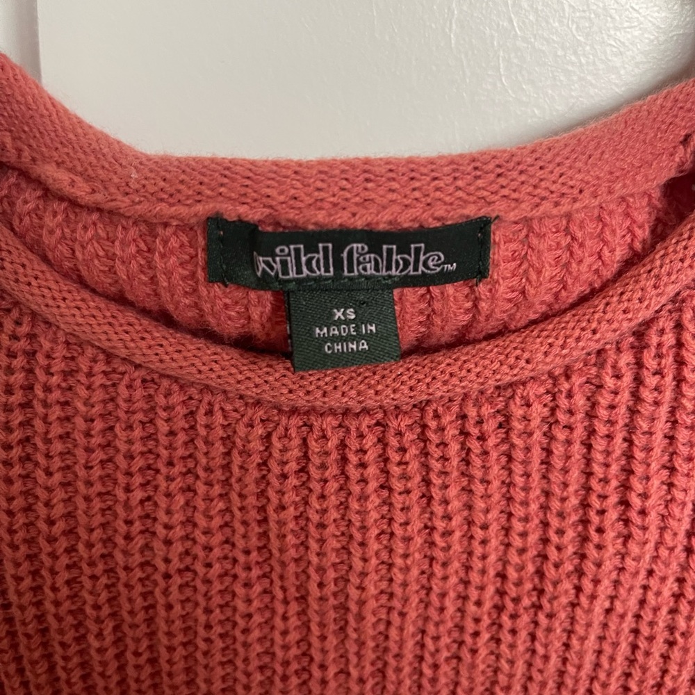 Pink Crop Sweater - Picture 3 of 6